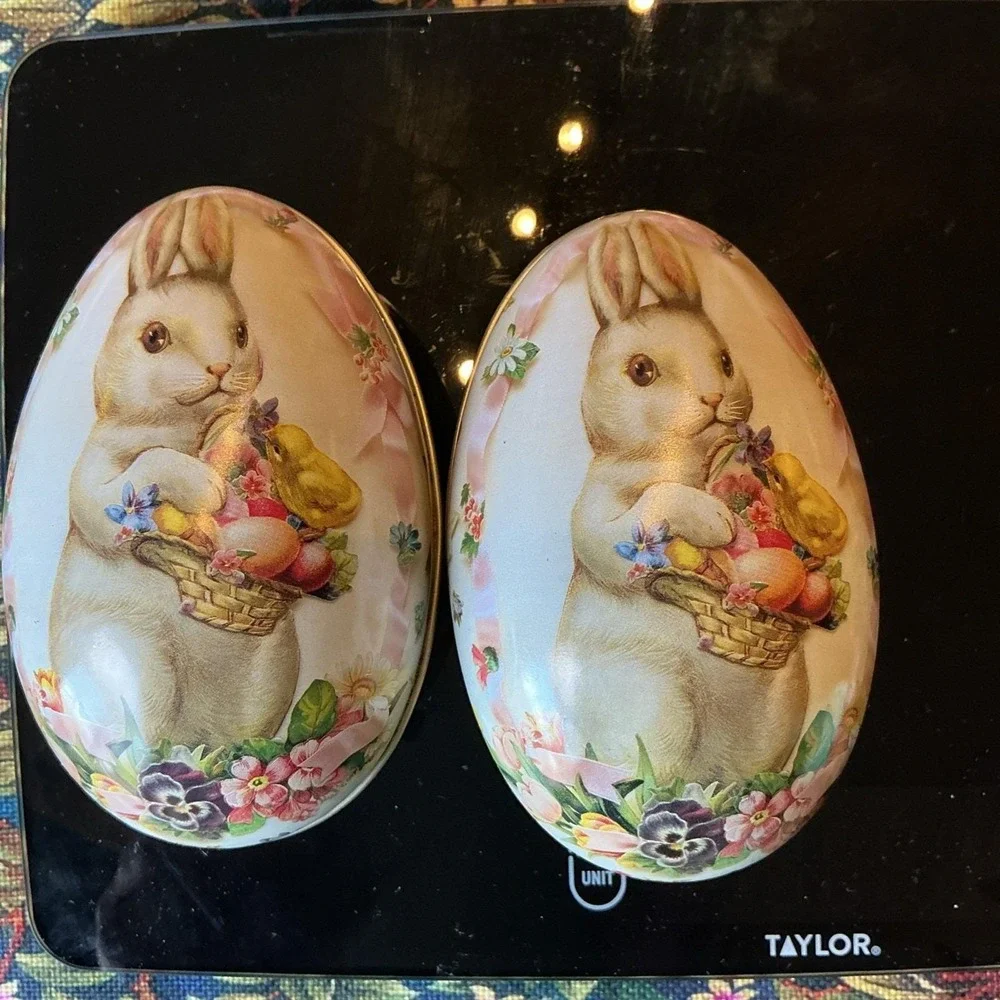 Vintage Easter Thomas L. Cathey Collection Metal Tin Egg - 1980s 2‎ Avail.